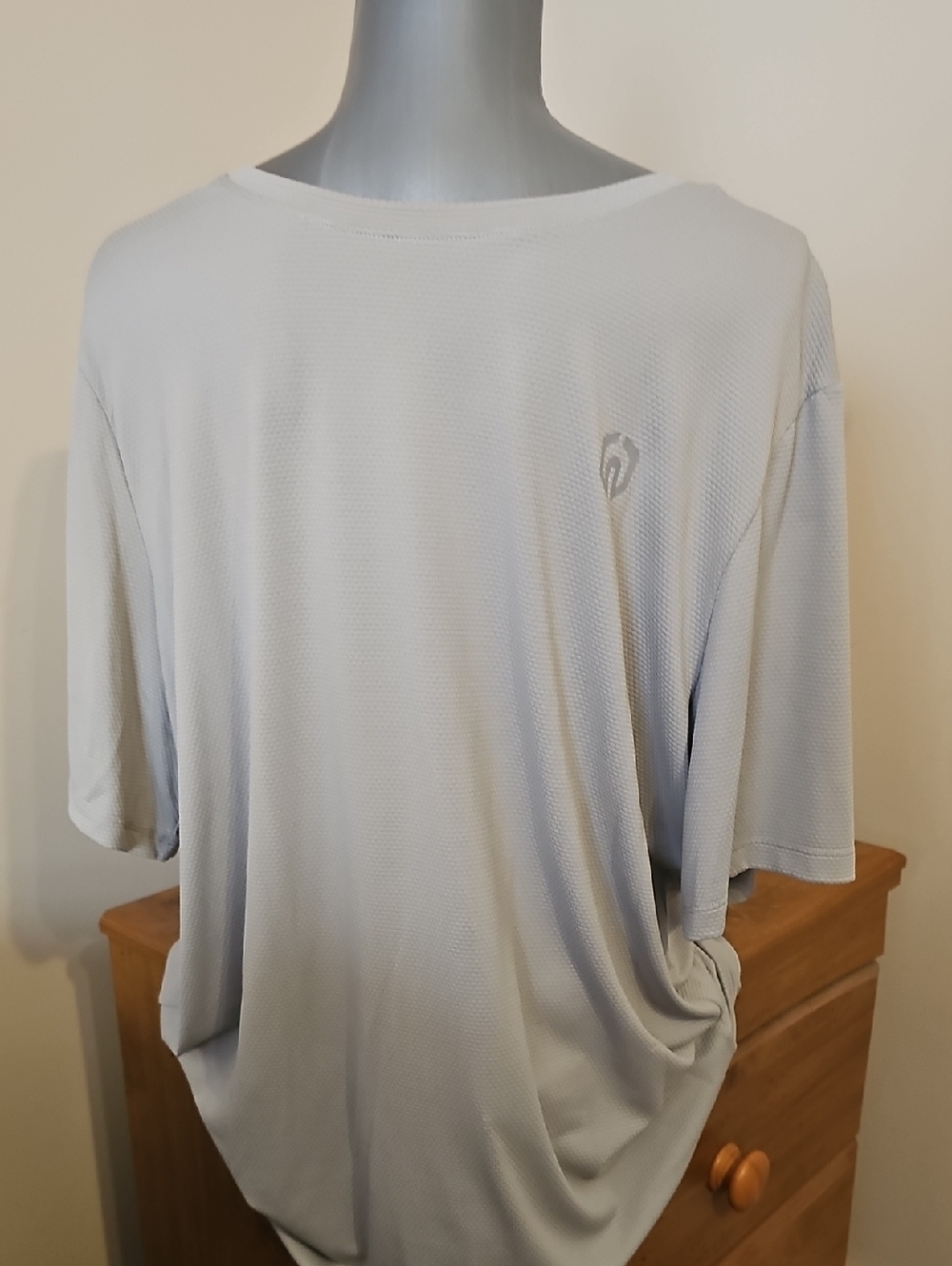 Men's Light Gray Short-Sleeve Performance Tee - Unbranded